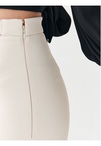Elisabetta Franchi Spodnie materiałowe PA-005-36E2-V280 Beżowy Slim Fit. Kolor: beżowy. Materiał: syntetyk