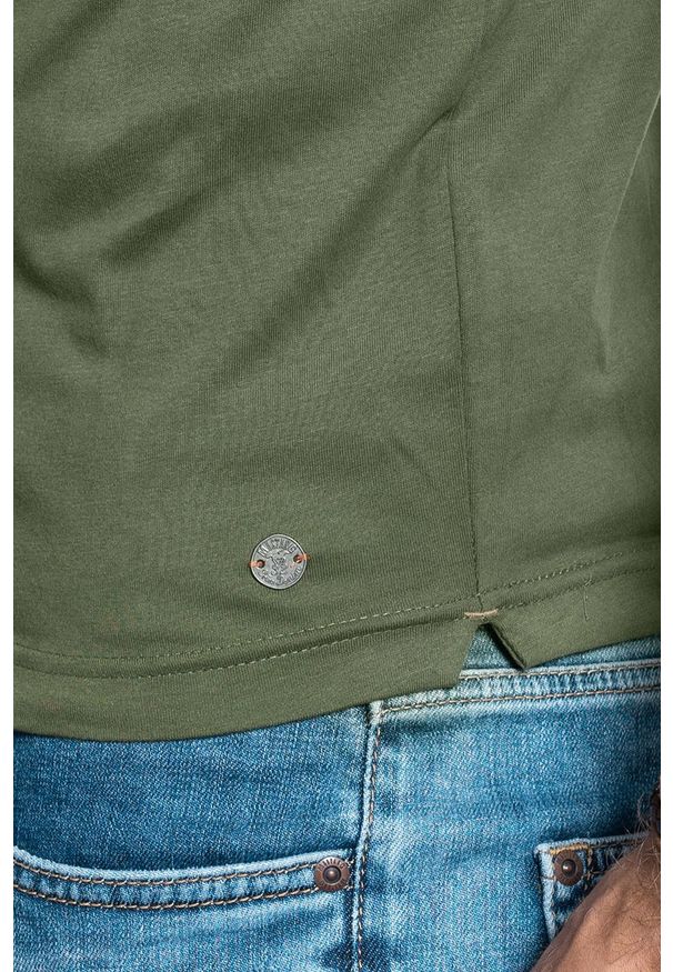 Mustang - MĘSKI LONGSLEEVE MUSTANG ANTON C RUBBER 1009977 6348. Długość rękawa: długi rękaw