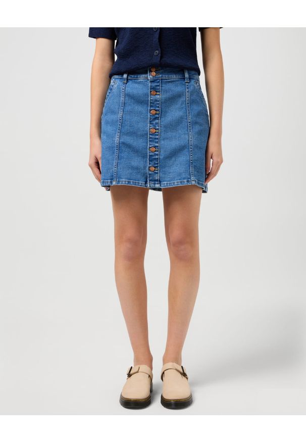 Wrangler - DAMSKA SPÓDNICA WRANGLER DENIM MINI SKIRT MID WASH 112352524. Materiał: denim
