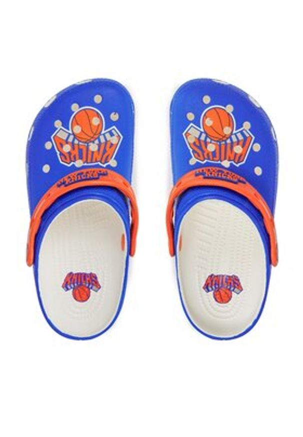 Crocs Klapki Crocs Classic Nba New York Knicks Clog 208862 Biały. Kolor: biały