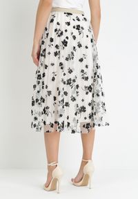 Born2be - Jasnobeżowa Tiulowa Spódnica z Welurowym Wzorem w Kwiaty i Gumką w Pasie Iyosi. Kolor: beżowy. Materiał: welur, tiul. Wzór: kwiaty #4