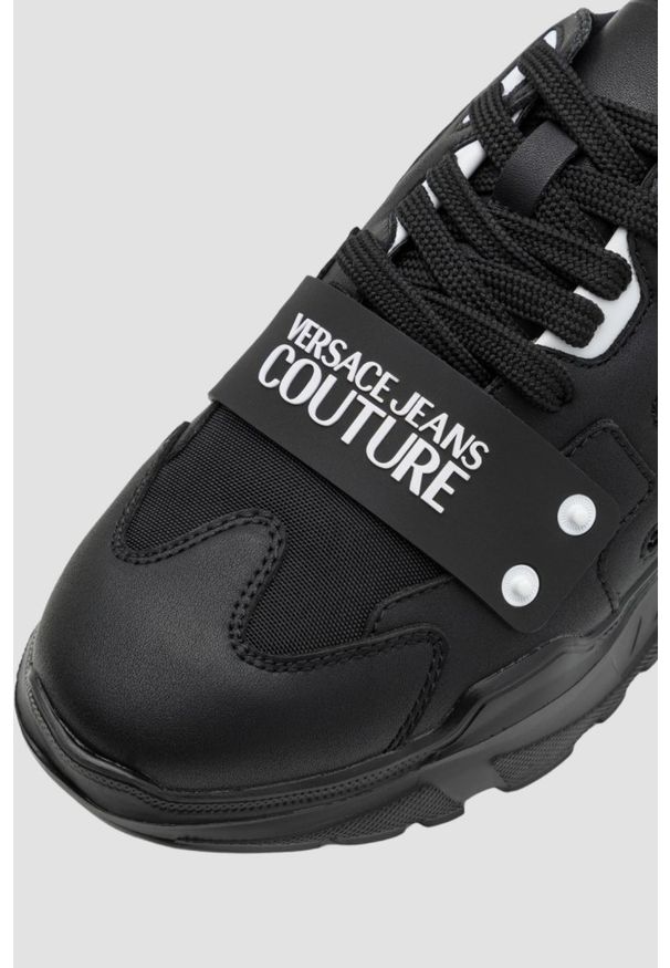 Versace Jeans Couture - VERSACE JEANS COUTURE Czarne sneakersy męskie Fondo Speedtrack DIS. SC4. Kolor: czarny