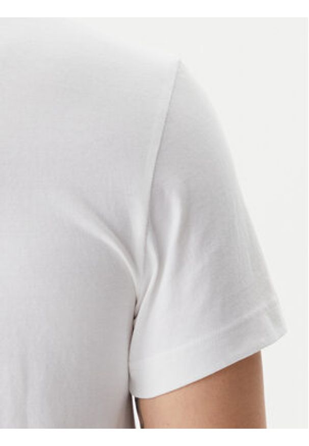Calvin Klein T-Shirt Satin Bonded Logo K10K114162 Biały Regular Fit. Kolor: biały. Materiał: bawełna