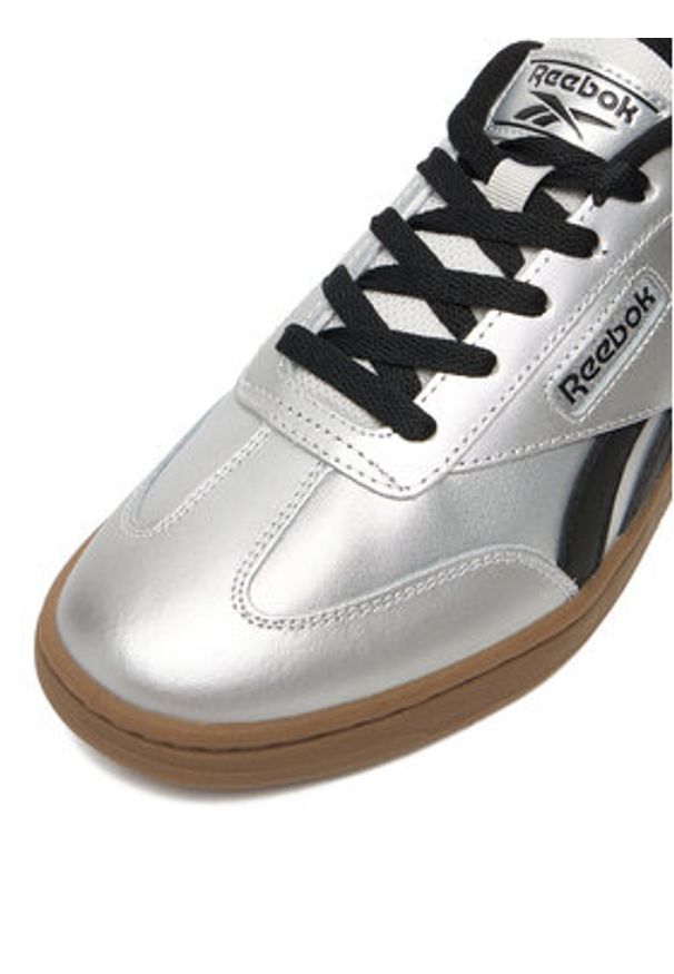 Reebok Sneakersy CEO-FORTE LOUNGER AR30252W-SBS Srebrny. Kolor: srebrny. Materiał: skóra