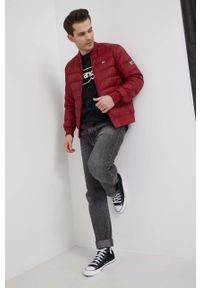 Tommy Jeans kurtka męska kolor bordowy przejściowa. Okazja: na co dzień. Kolor: czerwony. Materiał: włókno, materiał. Styl: casual