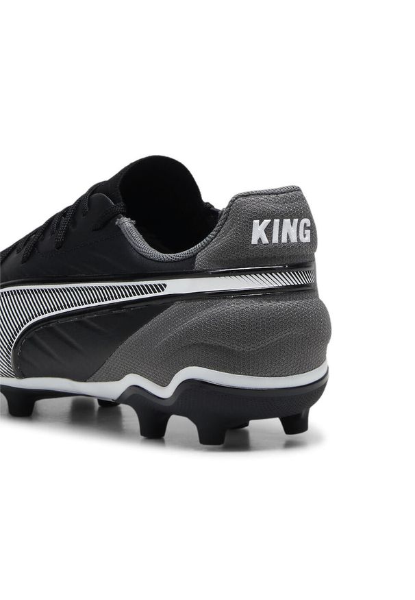 Puma - Młodzieżowe buty piłkarskie KING Match FG/AG PUMA Black White Cool Dark Gray. Kolor: czarny, szary, biały, wielokolorowy. Sport: piłka nożna