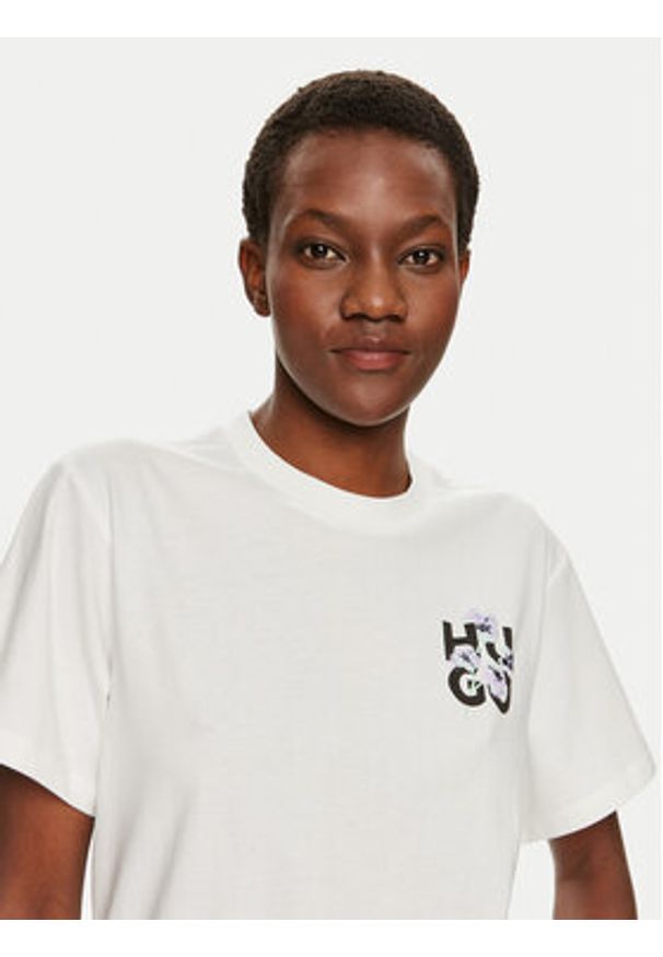 Hugo T-Shirt Vintage 50520307 Écru Relaxed Fit. Materiał: bawełna. Styl: vintage