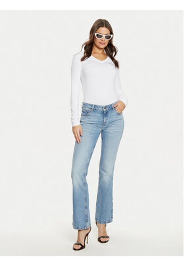 Guess Jeans Bluzka W4YI21 J1314 Biały Slim Fit. Kolor: biały. Materiał: bawełna