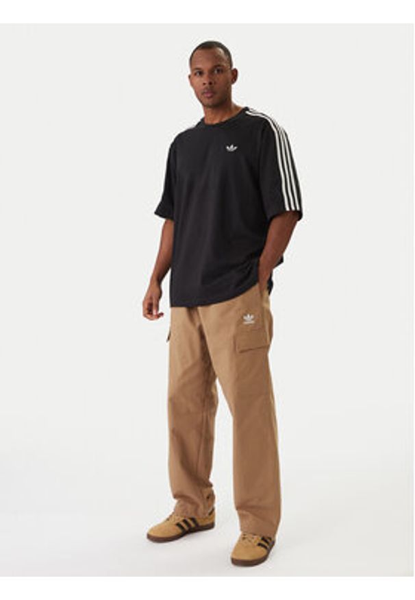 Adidas - adidas T-Shirt adicolor 3-Stripes KD4095 Czarny Oversize. Kolor: czarny. Materiał: bawełna