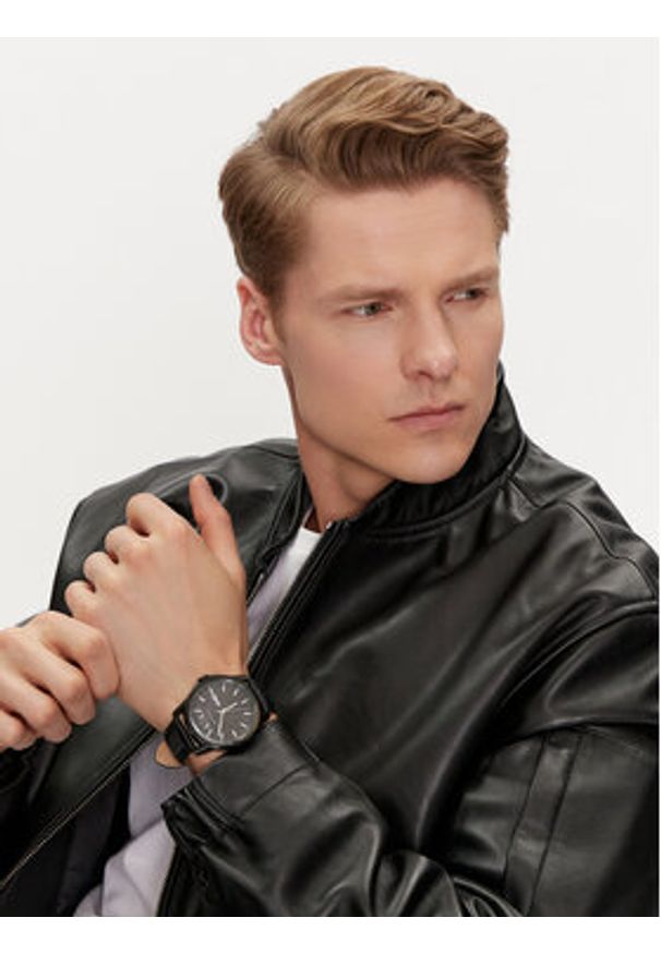Armani Exchange Zegarek Banks Gift Set AX7147SET Czarny. Kolor: czarny