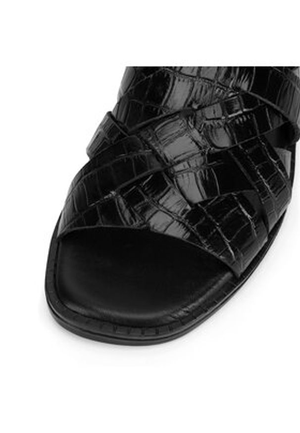 Sergio Bardi Klapki RST-D1079-01SB Czarny. Kolor: czarny. Materiał: lakier, skóra