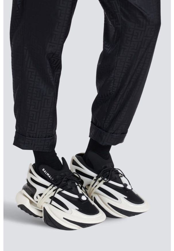 Balmain - BALMAIN Czarno-białe sneakersy damskie Unicorn. Kolor: czarny. Materiał: materiał, skóra
