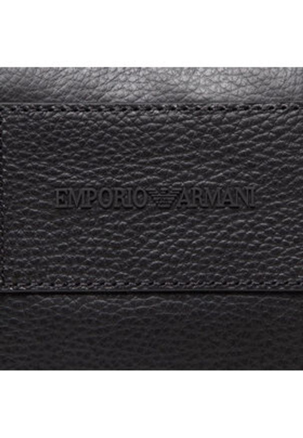Emporio Armani Saszetka Y4M252 Y068E 80001 Czarny. Kolor: czarny. Materiał: skóra