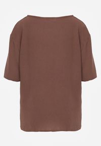 Born2be - Brązowy Minimalistyczny T-shirt z Teksturowanej Tkaniny z Bawełną Shinost. Okazja: na co dzień, do pracy. Kolekcja: plus size. Kolor: brązowy. Materiał: bawełna, tkanina. Styl: casual #2