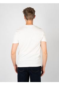 John Richmond T-Shirt | HMP25025TS | Mężczyzna | Biały. Okazja: na co dzień. Kolor: biały. Materiał: bawełna. Wzór: nadruk. Styl: casual