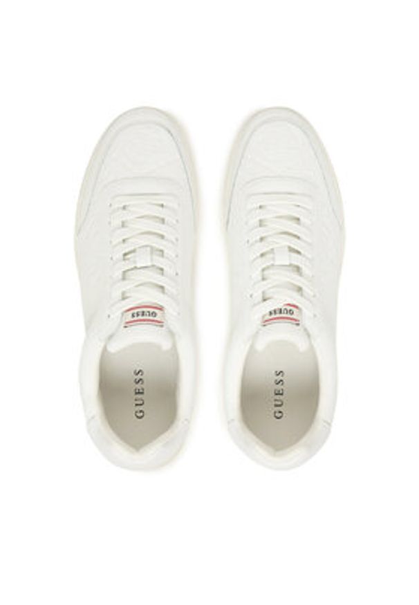 Guess Sneakersy FMFWI3 LEA12 Biały. Kolor: biały. Materiał: skóra