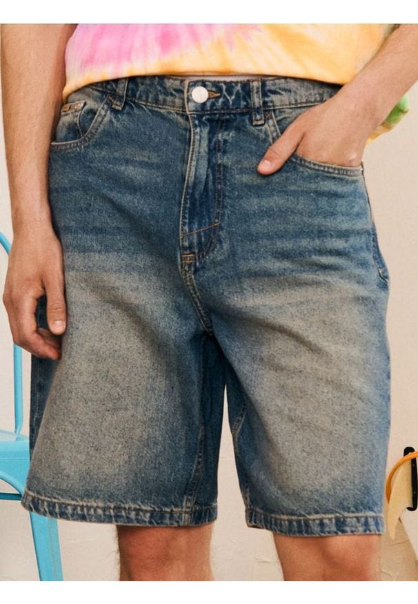 Sinsay - Szorty jeansowe loose - turkusowy. Kolor: turkusowy. Materiał: jeans