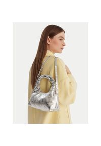 Torebka Calvin Klein. Kolor: srebrny #1