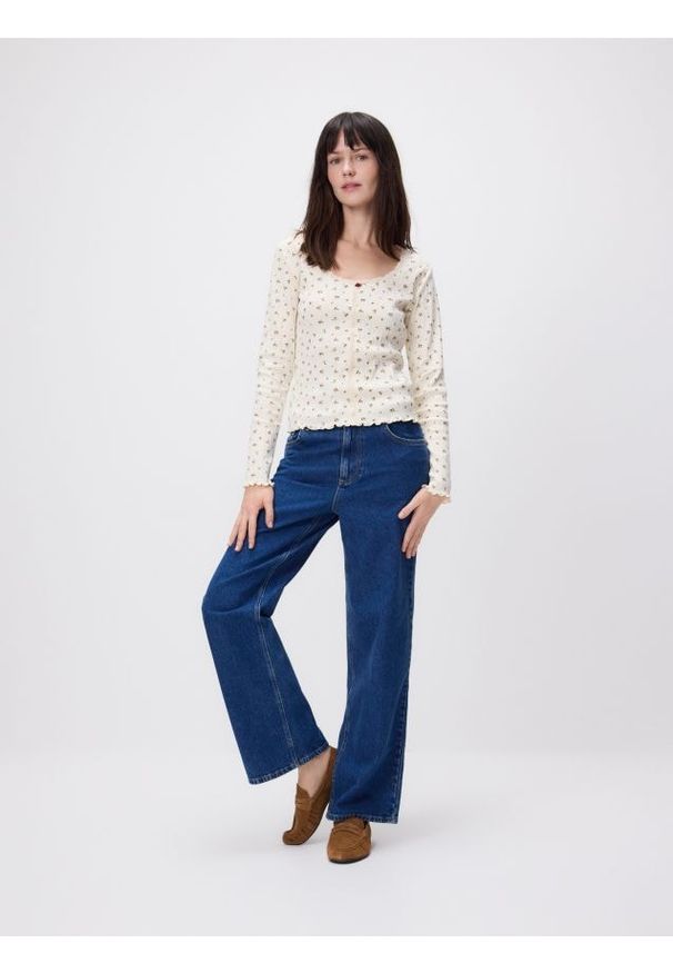 Reserved - Bawełniany longsleeve - złamana biel. Materiał: bawełna. Długość rękawa: długi rękaw