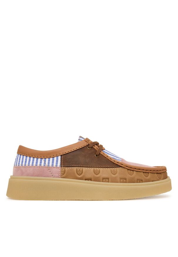 Półbuty Clarks. Wzór: kolorowy