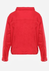 Born2be - Czerwona Bawełniana Kurtka Jeansowa Perimea. Kolor: czerwony. Materiał: bawełna, jeans #8