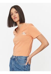 Calvin Klein Jeans T-Shirt J20J221429 Pomarańczowy Regular Fit. Kolor: pomarańczowy. Materiał: bawełna