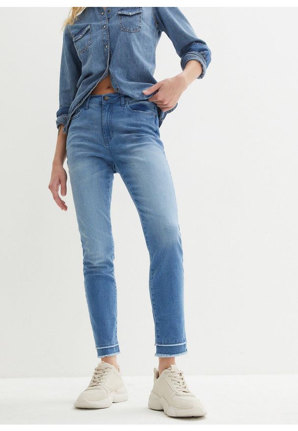 bonprix - Bardzo miękkie dżinsy 7/8. Okazja: do pracy. Kolor: niebieski