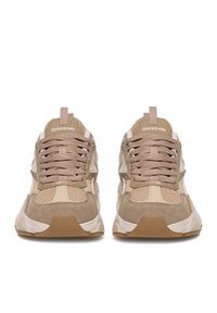 Reebok Sneakersy CWB-CHARGE AR30246WTCQ Beżowy. Kolor: beżowy. Materiał: materiał #3