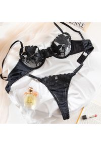 Intica - Komplet bielizny haftowanej elegancki design wysokiej jakości materiały Nedelea. Kolor: czarny. Materiał: materiał. Wzór: haft #1