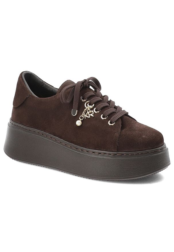 Czekoladowe Sneakersy Karino Modne Buty Damskie Na Platformie. Okazja: na co dzień. Zapięcie: sznurówki. Kolor: brązowy. Materiał: welur. Obcas: na platformie. Styl: casual, klasyczny, elegancki