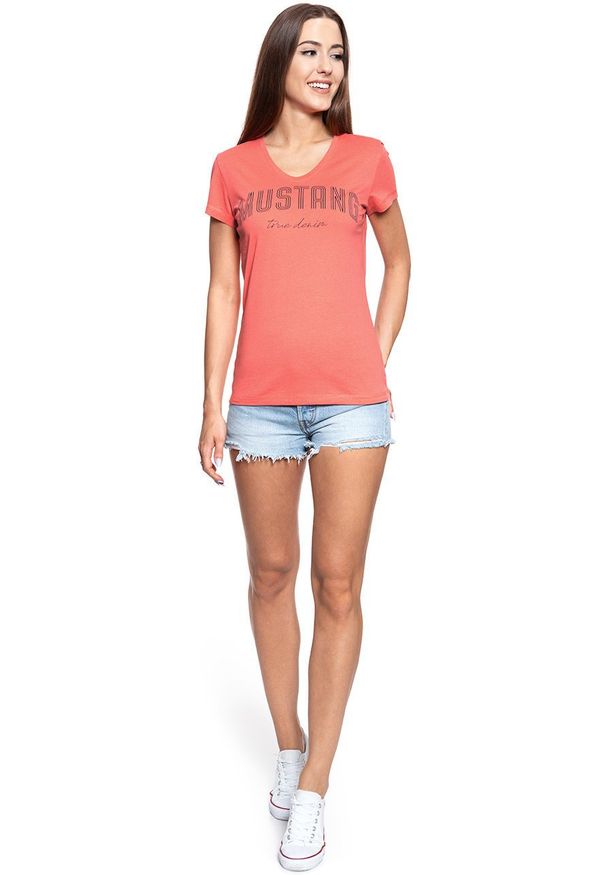 Mustang - MUSTANG T SHIRT DAMSKI Alexia C Print Porcelain Rose 1009392 8204. Wzór: nadruk