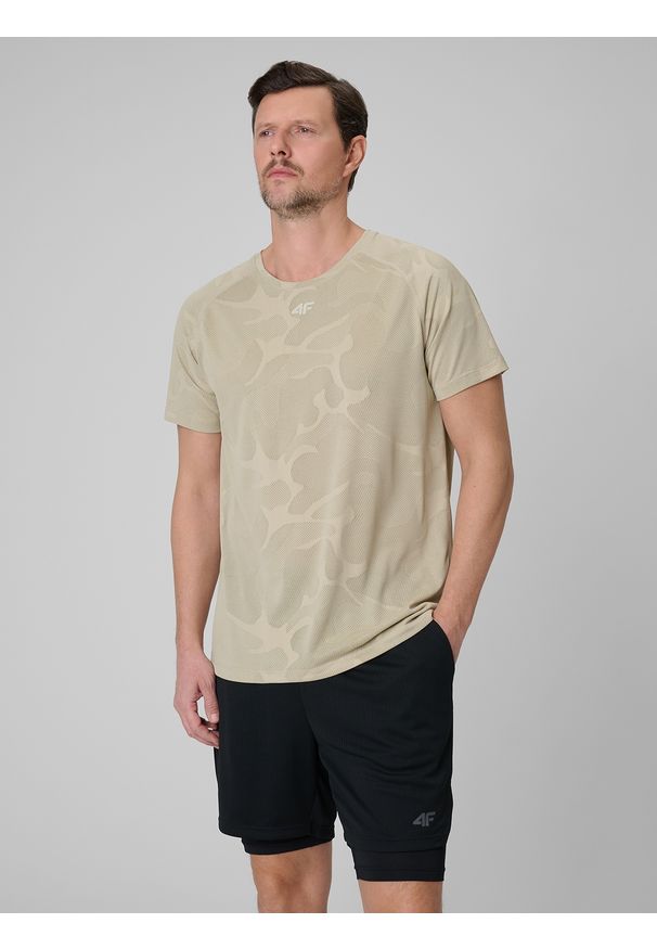 4f - 4F Koszulka treningowa regular szybkoschnąca męska - beżowa S. Kolor: beżowy. Materiał: skóra, materiał. Długość rękawa: raglanowy rękaw. Sport: fitness