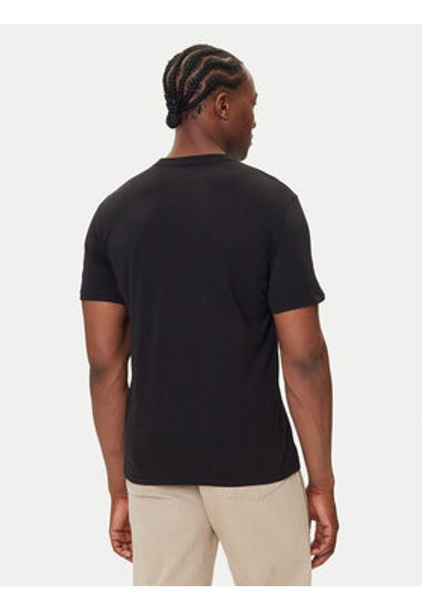 Calvin Klein Jeans T-Shirt Gradient Monogram LV04RC859G Czarny Regular Fit. Kolor: czarny. Materiał: bawełna. Wzór: gradientowy