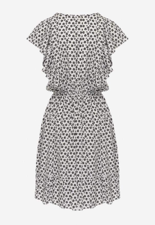 Renee - Biała Bawełniana Sukienka o Rozkloszowanym Kroju z Guzikami w Kwiatowy Wzór Roniva. Okazja: na imprezę, na co dzień. Kolor: biały. Materiał: bawełna. Wzór: kwiaty. Sezon: lato. Typ sukienki: rozkloszowane, proste. Styl: casual