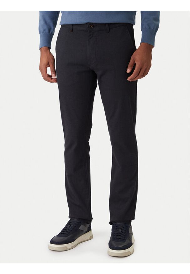 BOSS Chinosy 50547719 Czarny Slim Fit. Kolor: czarny. Materiał: syntetyk
