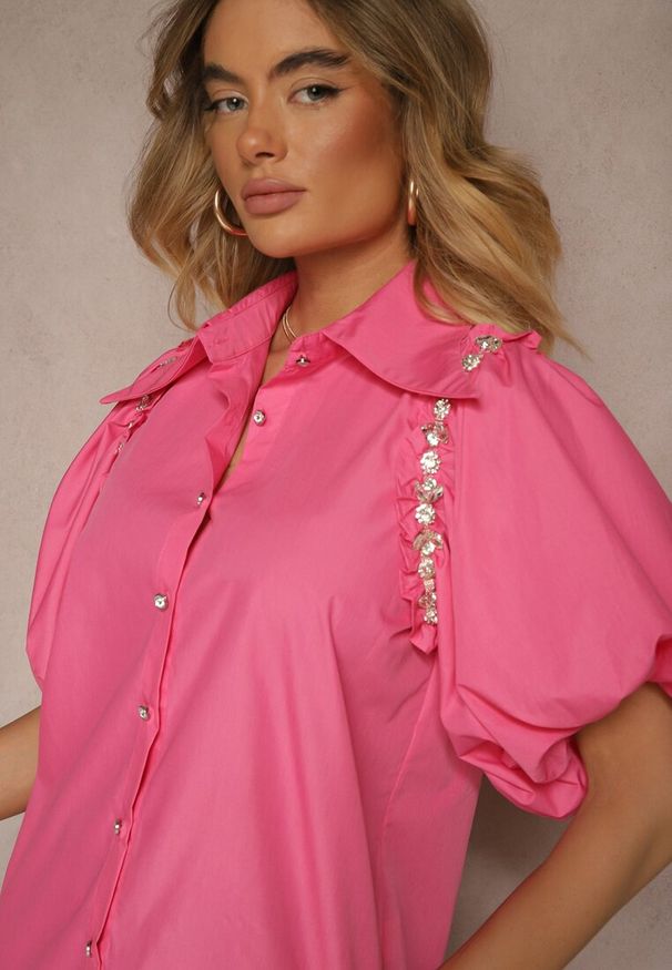 Renee - Fuksjowa Koszula Klymamene. Typ kołnierza: kolnierz wykładany. Kolor: różowy. Materiał: jeans, tkanina, materiał. Długość: krótkie. Wzór: jednolity, gładki
