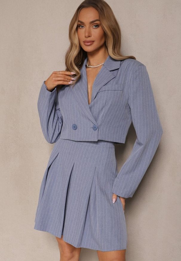 Renee - Niebieska Rozkloszowana Spódnica z Plisami Zdobiona Subtelnym Wzorem w Paski Redamira. Okazja: na co dzień. Kolor: niebieski. Wzór: paski, aplikacja. Styl: casual, elegancki
