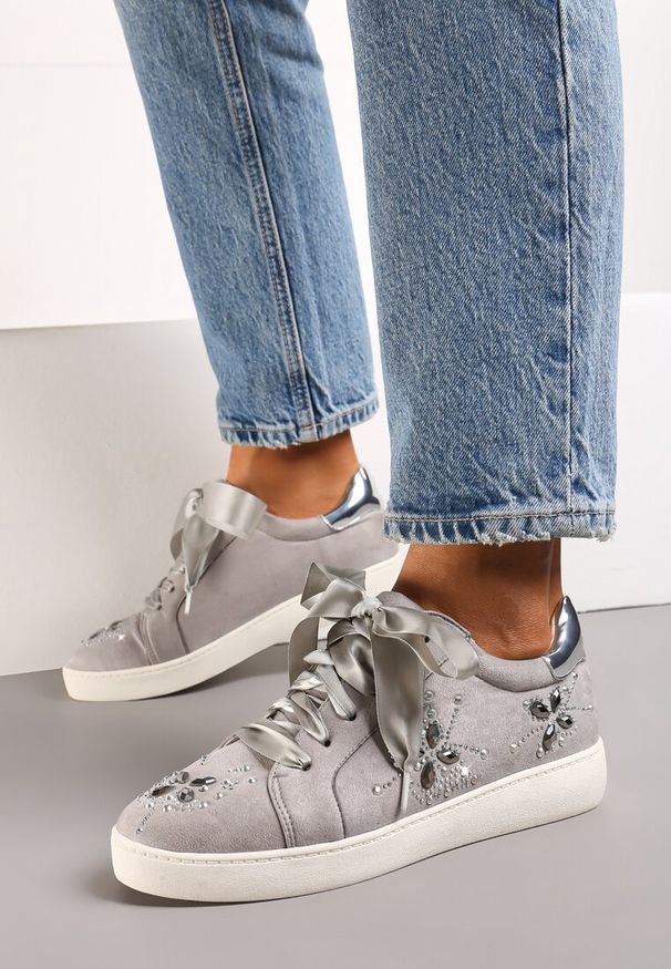 Renee - Szare Sneakersy Turn To Left. Okazja: na co dzień. Kolor: szary. Obcas: na obcasie. Wysokość obcasa: niski