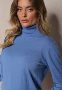 Renee - Niebieski Golf Sweterkowy o Klasycznym Kroju Neritale. Okazja: na co dzień. Typ kołnierza: golf. Kolor: niebieski. Długość rękawa: długi rękaw. Długość: długie. Wzór: aplikacja. Sezon: zima, jesień. Styl: klasyczny #5