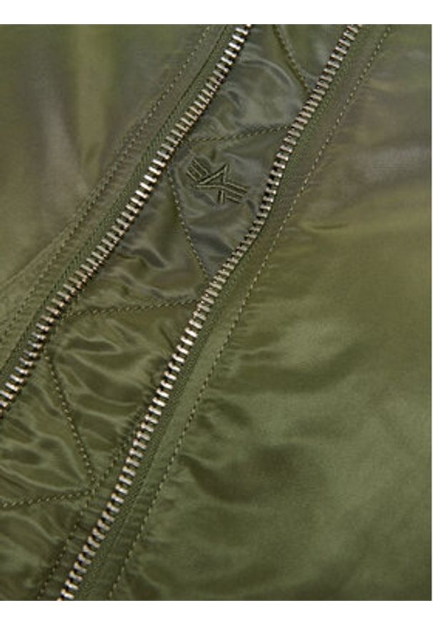 Alpha Industries Kurtka bomber 148003 Zielony Regular Fit. Kolor: zielony. Materiał: syntetyk
