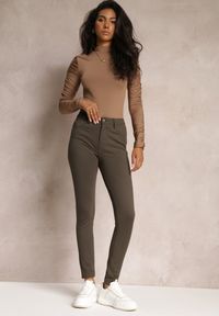 Renee - Ciemnozielone Skinny Spodnie z Kieszeniami i Zapięciem na Guzik oraz Suwak Mendieva. Kolor: zielony. Materiał: bawełna, elastan. Wzór: jednolity #3