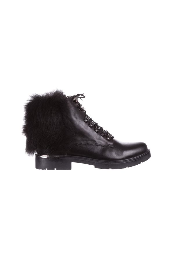 Trzewiki Bayla-161 068-9015 Black, Czarny, Skóra naturalna - 36. Kolor: czarny. Materiał: skóra. Szerokość cholewki: normalna. Sezon: zima, jesień. Obcas: na obcasie. Styl: klasyczny. Wysokość obcasa: średni