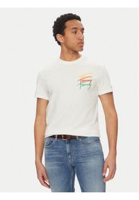 Tommy Jeans T-Shirt Twisted Signature DM0DM20771 Biały Regular Fit. Kolor: biały. Materiał: bawełna