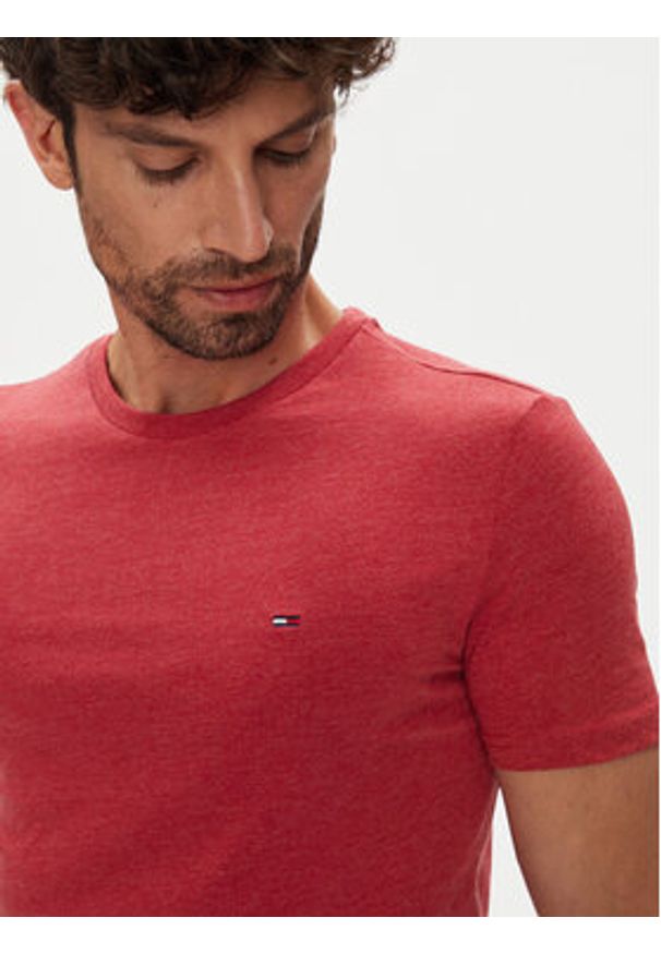 Tommy Jeans T-Shirt Jaspe DM0DM20363 Czerwony Slim Fit. Kolor: czerwony. Materiał: bawełna