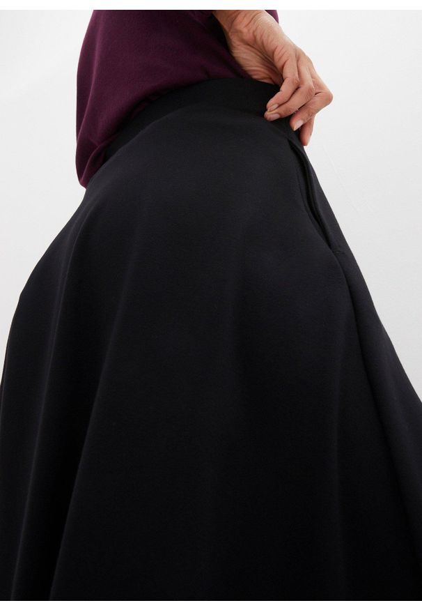 bonprix - Spódnica midi z materiału punto di roma. Kolor: czarny. Materiał: wiskoza, materiał