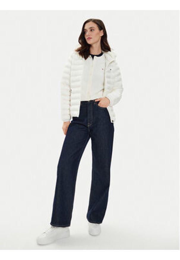 TOMMY HILFIGER - Tommy Hilfiger Kurtka przejściowa WW0WW38927 Biały Regular Fit. Kolor: biały. Materiał: syntetyk