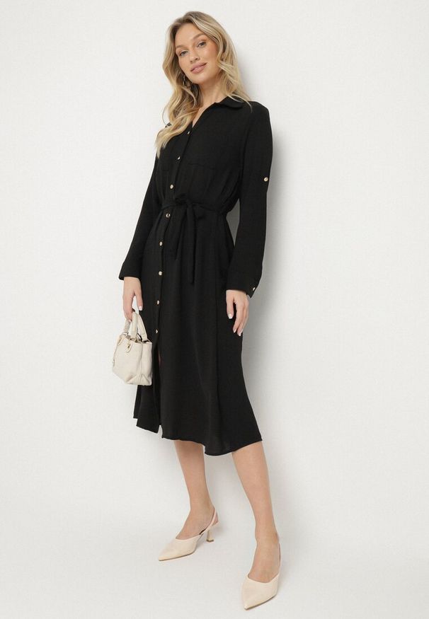 Born2be - Czarna Koszulowa Sukienka z Materiałowym Paskiem Vivinara. Okazja: na imprezę, na co dzień. Kolor: czarny. Materiał: materiał. Typ sukienki: koszulowe. Styl: casual, elegancki