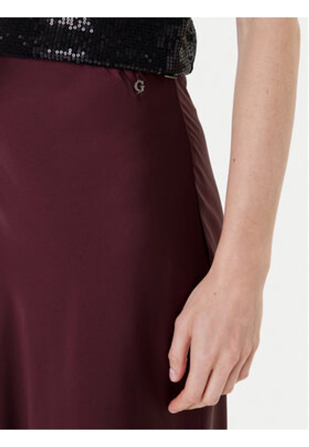 Guess Spódnica midi W5YD55 WF1T2 Bordowy Regular Fit. Kolor: czerwony. Materiał: syntetyk