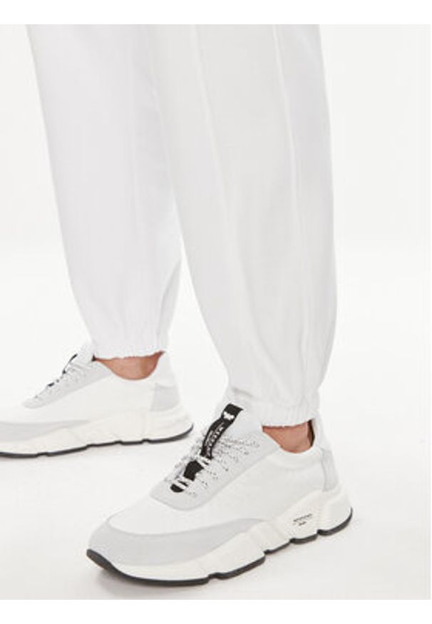 Max Mara Leisure Spodnie dresowe Markus 2416781038 Biały Regular Fit. Kolor: biały. Materiał: bawełna, syntetyk