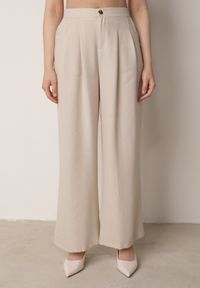 Born2be - Beżowy Elegancki Komplet Garniturowy z Wiskozy Spodnie i Kamizelka z Paskiem Amwyn. Kolor: beżowy. Materiał: wiskoza #2